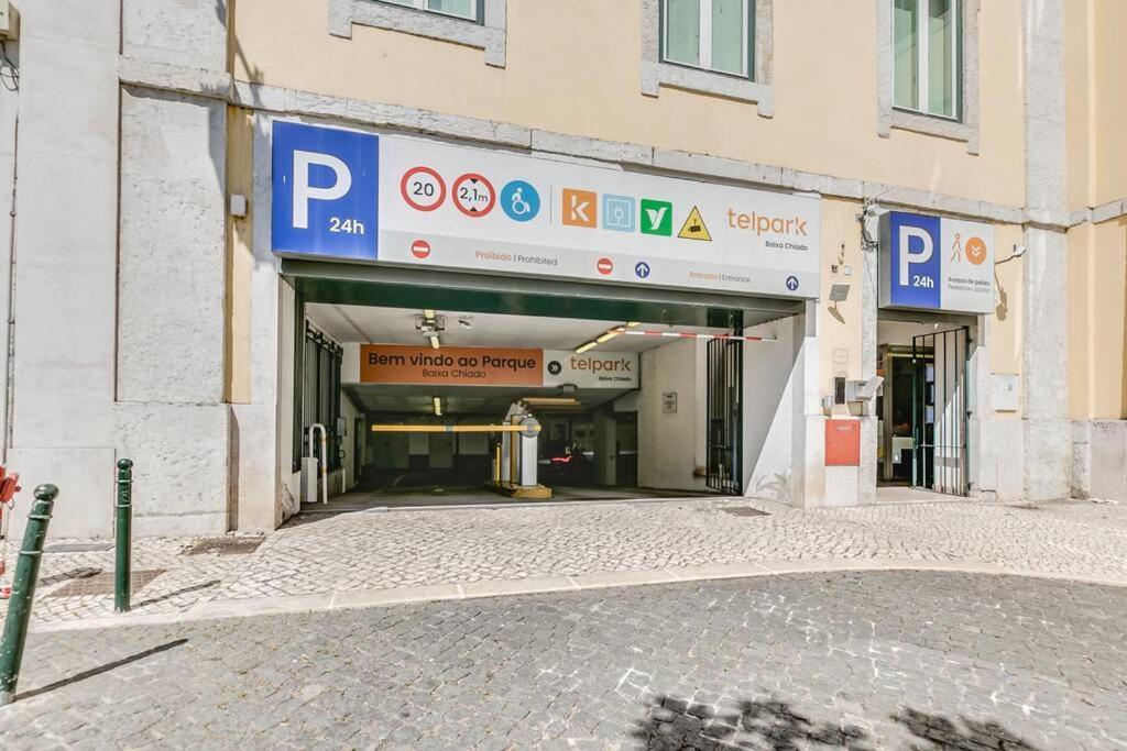 Made For The City Lovers- Urban Charm In Chiado Lisboa Exterior foto