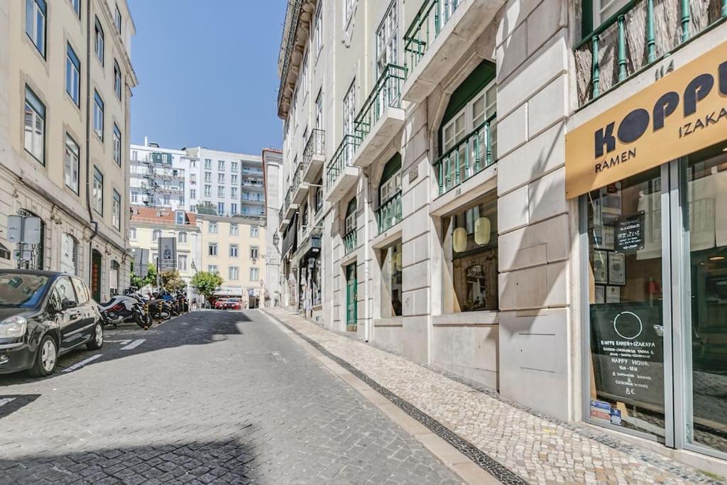 Made For The City Lovers- Urban Charm In Chiado Lisboa Exterior foto